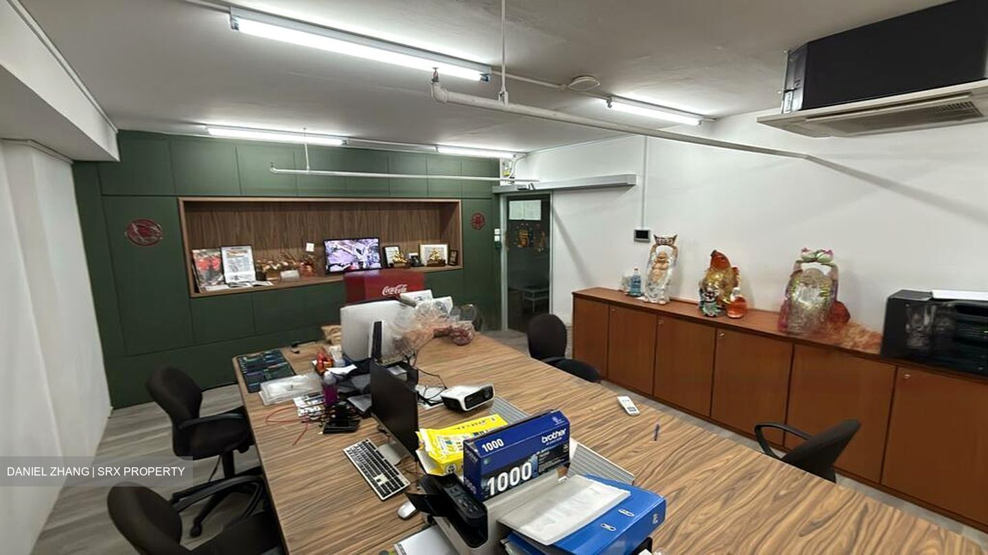 Enterprise Hub (D22), Factory #485606361